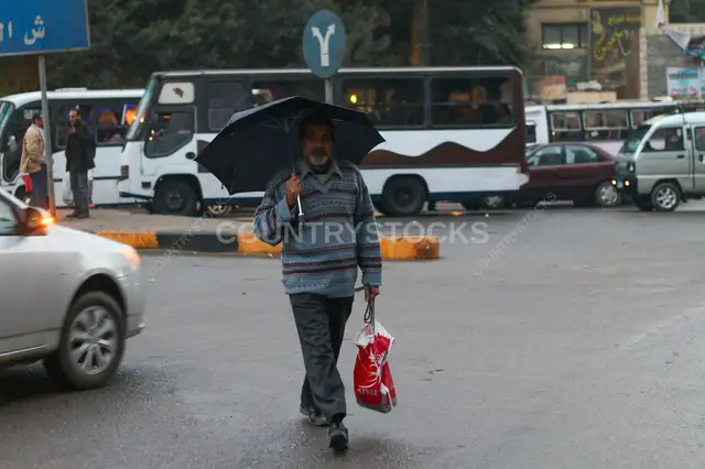 يوم شتوي ممطر في منطقة البحوث – القاهرة 2017 ٣