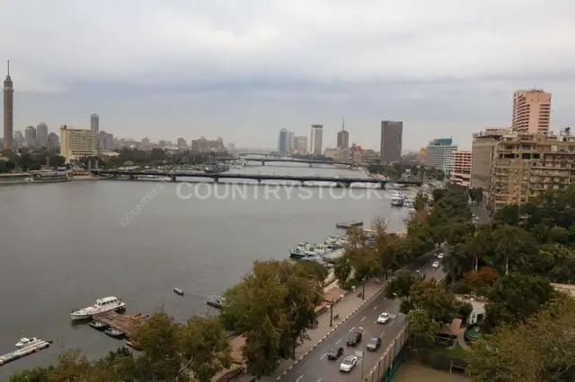 أفق القاهرة ومنظر نهر النيل 5