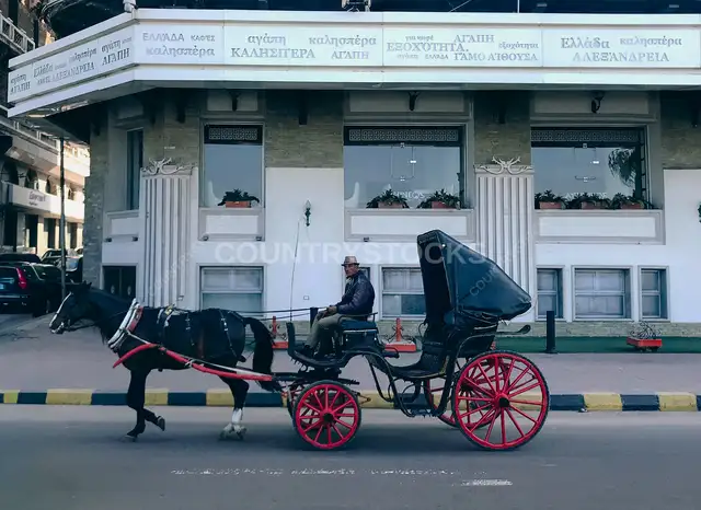 عربة حنطور في محطة الرمل، الإسكندرية