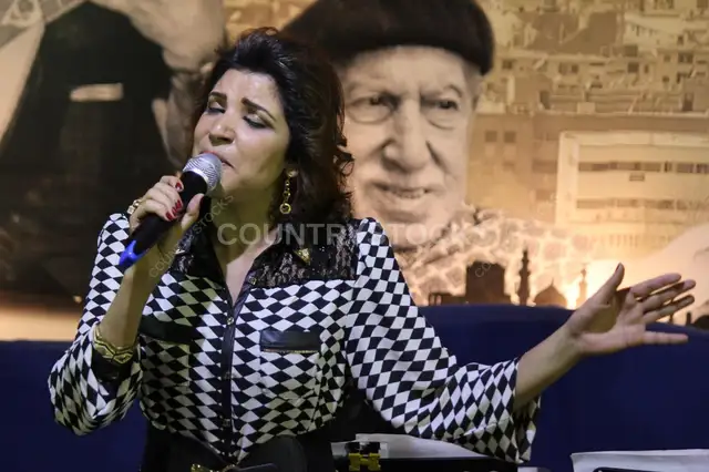 Arabic Female Singer Performing at a Ramadan Cultural Night – Live Music Performance 1