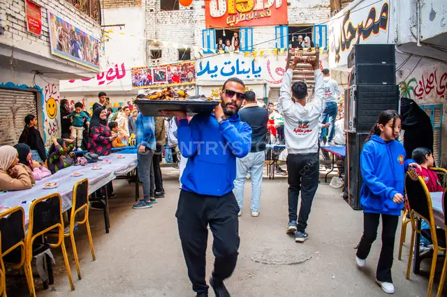 فطار رمضان 2026 في شوارع المطرية، القاهرة