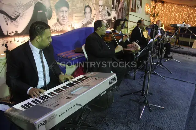 Ramadan Cultural Tent Musicians Performing Live – Cairo, Egypt 3