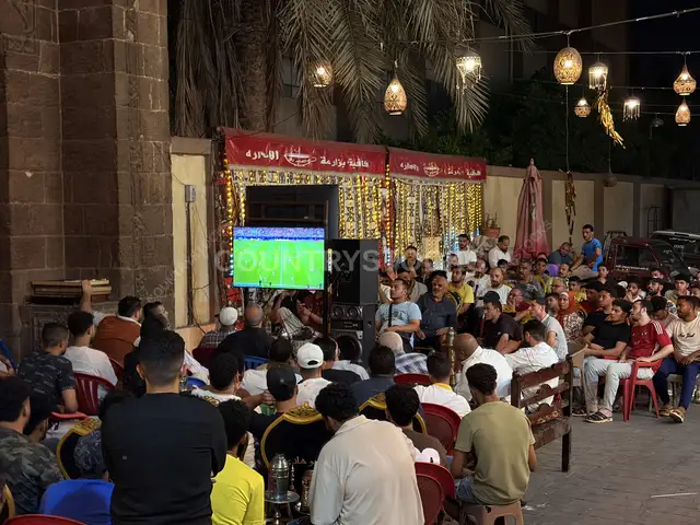 جمهور بيتفرج على ماتش مصر في كاس العالم، الجماليه القاهره