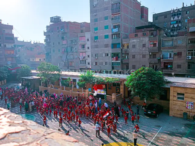 استعراض ذكرى حرب أكتوبر في مدرسة بعين شمس