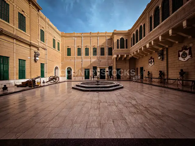 فناء متحف قصر عابدين القاهرة مصر