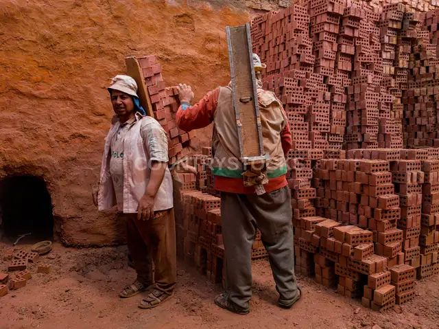 عمال طوب عند الفرن، القناطر الخيرية القاهرة