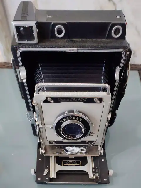 Graflex Crown Graphic Vintage Press Camera with Graphex Lens