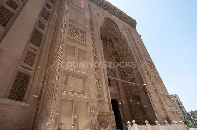 مسجد السلطان حسن ومحيطه في القاهرة القديمة 8