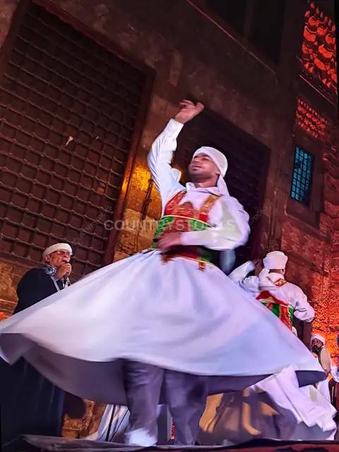 عرض رقص التنورة، وكالة الغوري، القاهرة