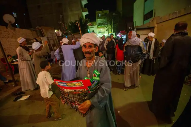 تجربة حضور مولد السيدة زينب