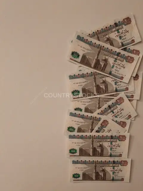 أوراق نقدية مصرية فئة 100 جنيه
