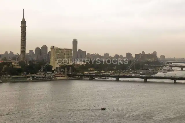 برج القاهرة ومنظر نهر النيل