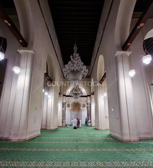داخل مسجد الحاكم بأمر الله، شارع المعز القاهرة