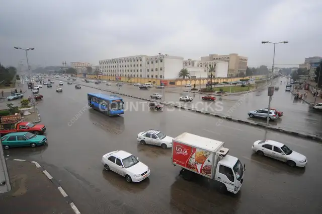 سير القاهرة بعد المطر