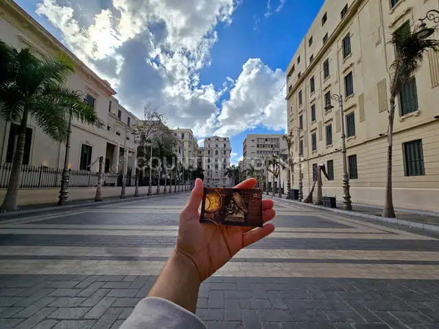 شارع أمام متحف اليوناني الروماني، الإسكندرية