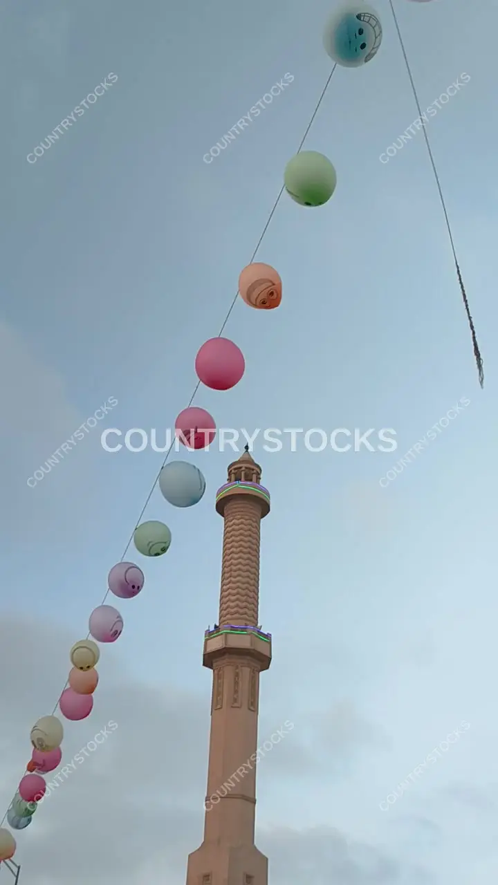 Eid Morning Takbirat Beneath the Minaret