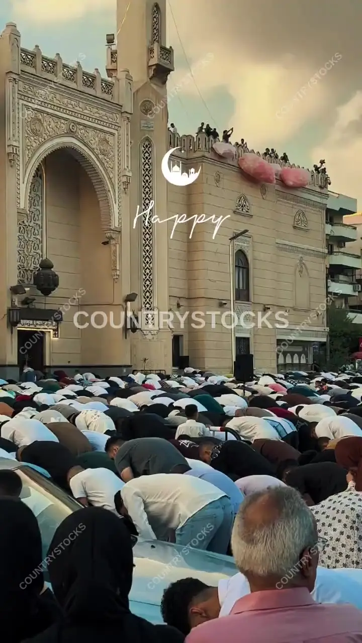 اجواEid Al-Adha Congregation Prayer Outside Cairo Mosque